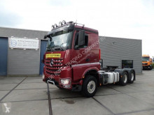 جرار Mercedes Arocs