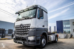 Traktor Mercedes Arocs
