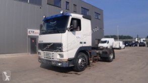 Cabeza tractora Volvo FH12 usada
