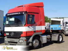Cabeza tractora Mercedes Actros 1841 usada