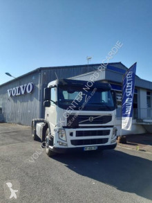 Trattore Volvo FM 380 Prodotti pericolosi / adr usato
