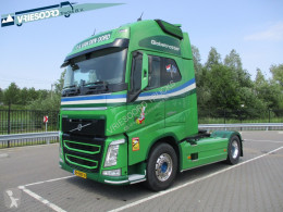 Volvo tractor unit FH 500