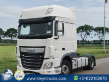 Cabeza tractora DAF XF 460 usada