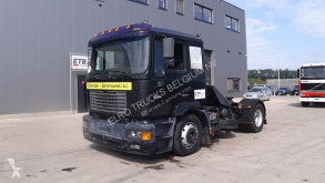 Cabeza tractora MAN 14.264 (6 CYLINDER ENGINE WITH ZF-GEARBOX / EURO 2) usada