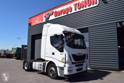 Nyergesvontató Iveco Stralis 460 használt