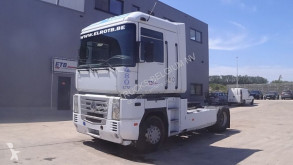 Cabeza tractora Renault Magnum AE 480