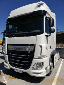 Tracteur DAF XF 460