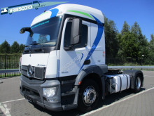 Nyergesvontató Mercedes Actros 1843 használt