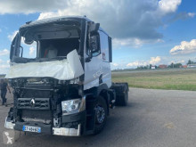 Cabeza tractora Renault C-Series 460 accidentada