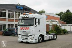 DAF exceptional transport tractor unit