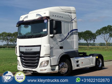 Cabeza tractora DAF XF 460 usada