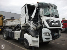 Cabeza tractora MAN TGS 18.510 accidentada