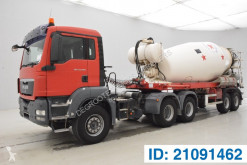Conjunto rodoviário betão MAN TGS 33.440