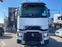 Renault tractor unit T-Series 520