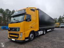 Ensemble routier Volvo FH 13 460 EEV ADR automatic mega 2013 + KRONE CURTAIN SAF MEGA R rideaux coulissants (plsc) occasion
