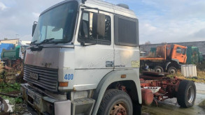Ciągnik siodłowy standardowa Iveco używany