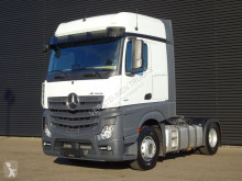 Mercedes Actros 1851