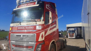Cabeza tractora Volvo FH16 750 usada