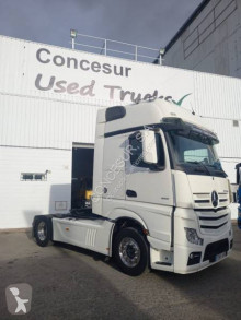 Traktor Mercedes Actros 1851 LS begagnad