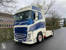 Volvo low bed tractor unit FH FH 500 4X2/Mega-Lowliner/Schubbodenhy