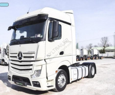 Mercedes Actros 1845 tractor unit used