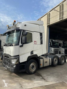 Renault tractor unit T-Series