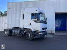 Renault 420 tractor unit used