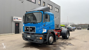 MAN 19.403 tractor unit used