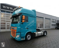 Ciągnik siodłowy DAF XF 460