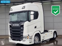 Scania S 520 ACC Navi 2x Tanks tractor unit used