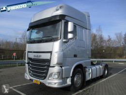 Cap tractor DAF XF 106 XF106.460 second-hand