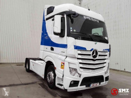 MercedesActros1848