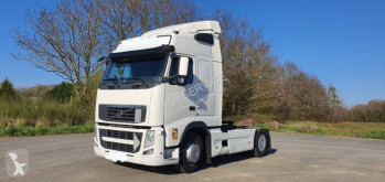 Volvo tractor unit FH 460 Globetrotter