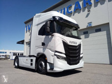 Iveco S-WAY tractor unit new