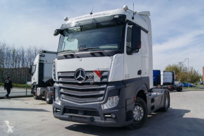 Cabeza tractora Mercedes Actros 1848