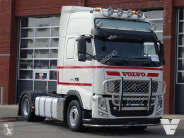 Traktor Volvo FH13 FH 13.460 Globetrotter XL - Manual gearbox - Bull bar - 700Tkm brugt