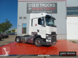 Renault T-High tractor unit used