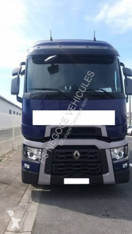Renault T520 High cab tractor unit used