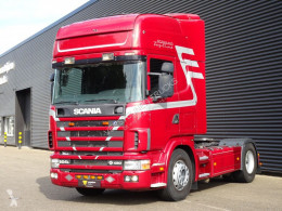 Scania nyergesvontató R 164
