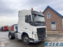 Cap tractor Volvo FH 460 second-hand
