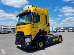 RenaultT-High520 T4X2 E6