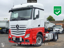 MercedesActros1845