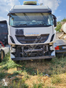 IvecoStralisAT 440 S 50