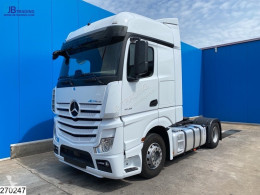 MercedesActros1845