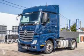 MercedesActros1848