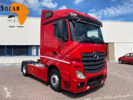 MercedesActros1845
