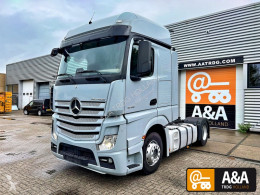 MercedesActros1845