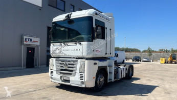 RenaultMagnum460
