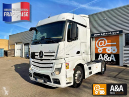 MercedesActros1848