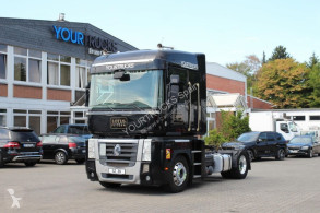 RenaultMagnum